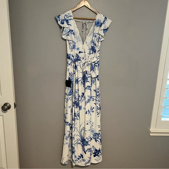 NWT Lulu’s Botanical Bliss White Floral Print Flutter Sleeve Maxi Dress XL - Picture 12 of 15